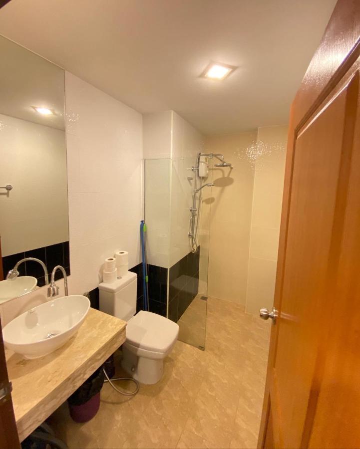 Trio Gems Condo Pattaya, Thailand Джомтьен Экстерьер фото